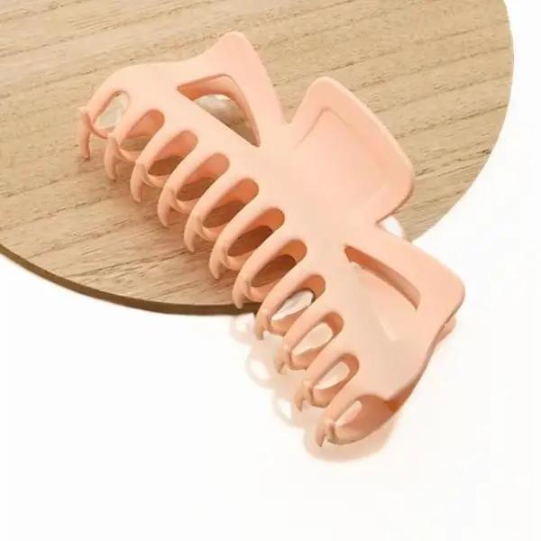 Pull It Up Extra Large Acrylic Bow Hair Claw Clips
